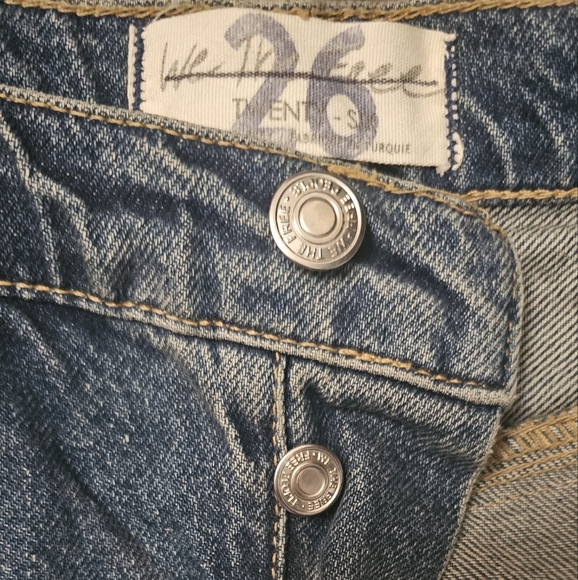 Free Poeple We The Free Rocky Mountain Straight Leg Jeans Size 26 EUC - Picture 6 of 14